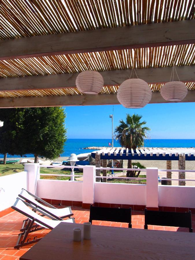 Playa 45, First Line Beach House مالقة المظهر الخارجي الصورة